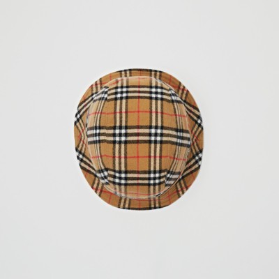 gosha burberry bucket hat