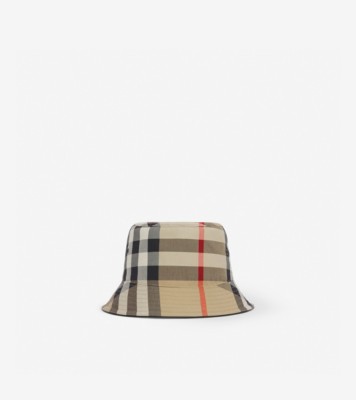 Exaggerated Check Cotton Bucket Hat in Archive Beige | Burberry