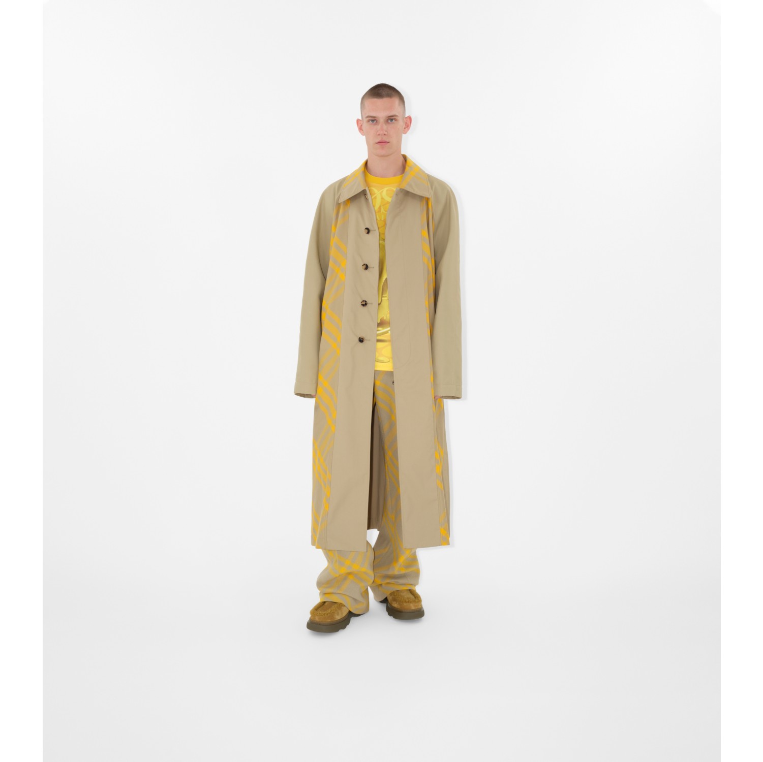 Burberry on sale yellow coat