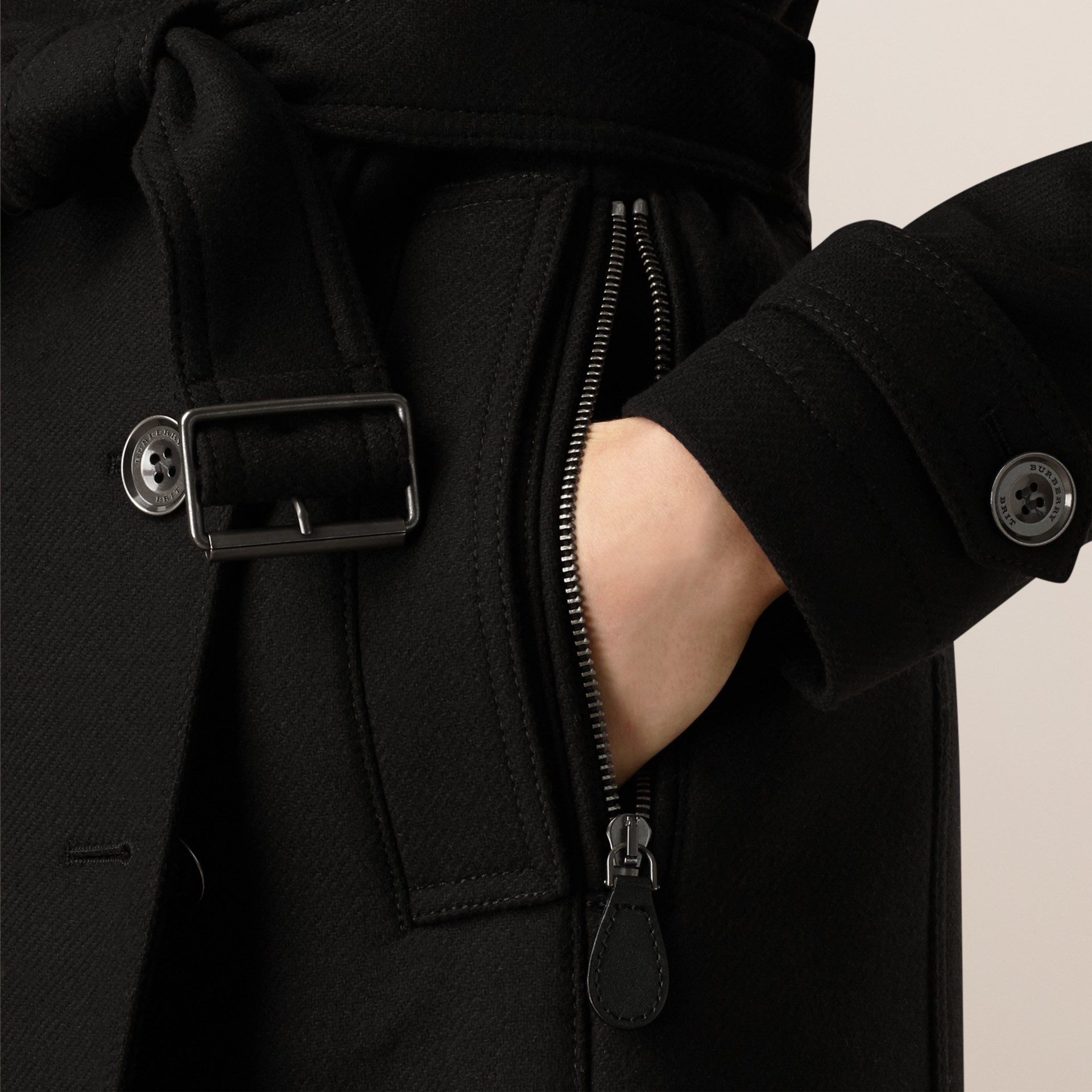 Short Double Wool Twill Trench Coat in Black Women Burberry United