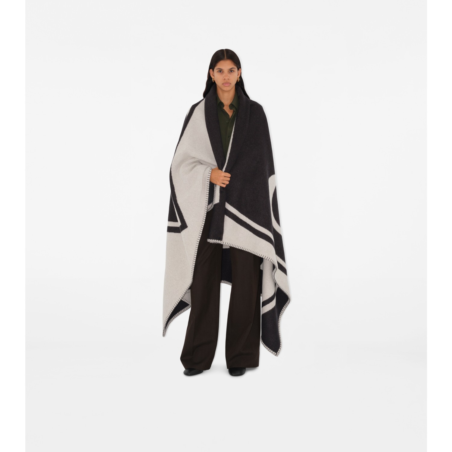 B Shield Wool Cashmere Blanket