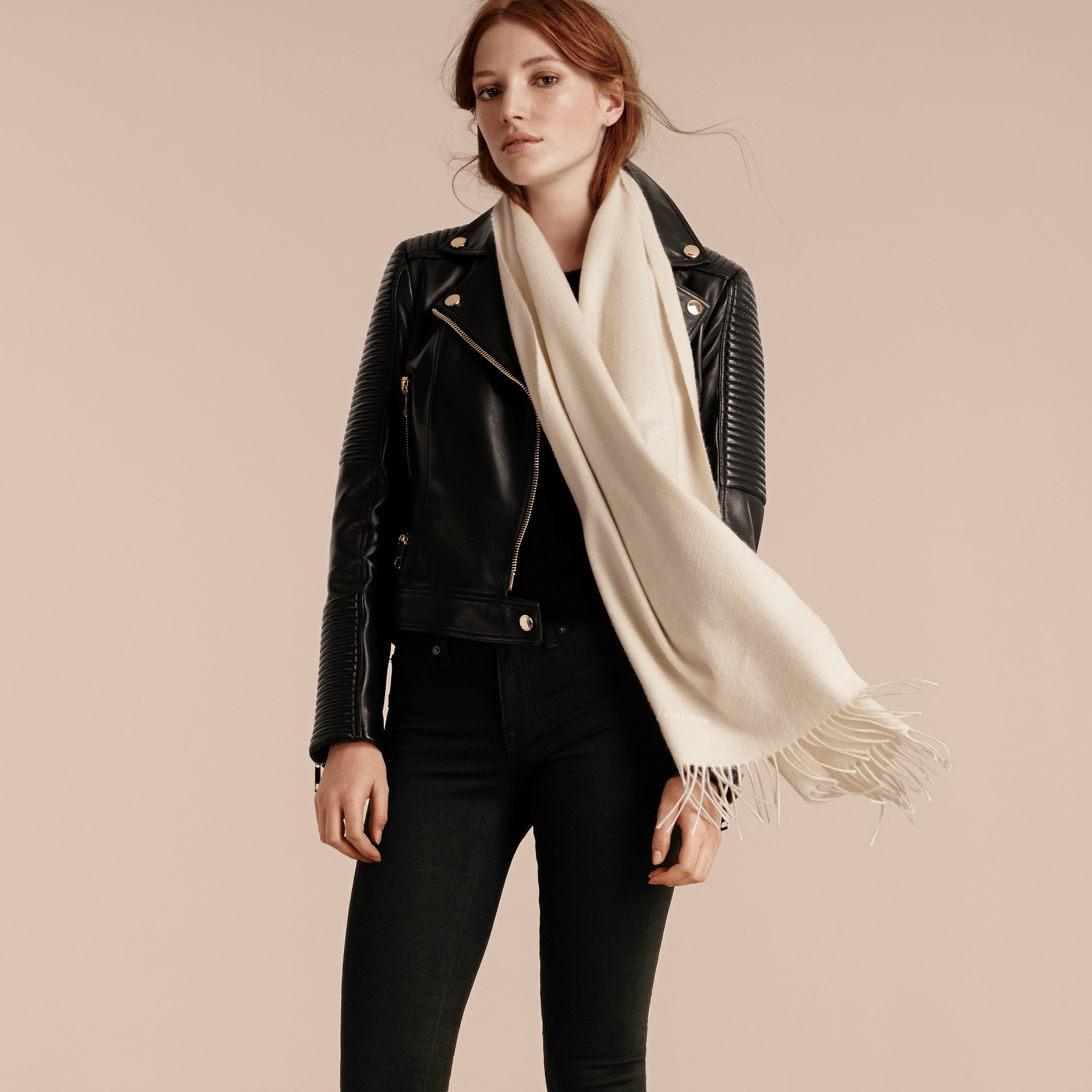 The Classic Cashmere Scarf in Natural White | Burberry United States