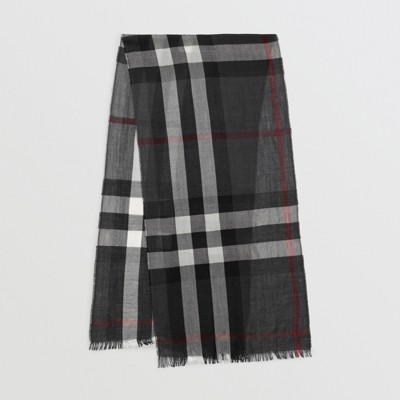 charcoal burberry scarf