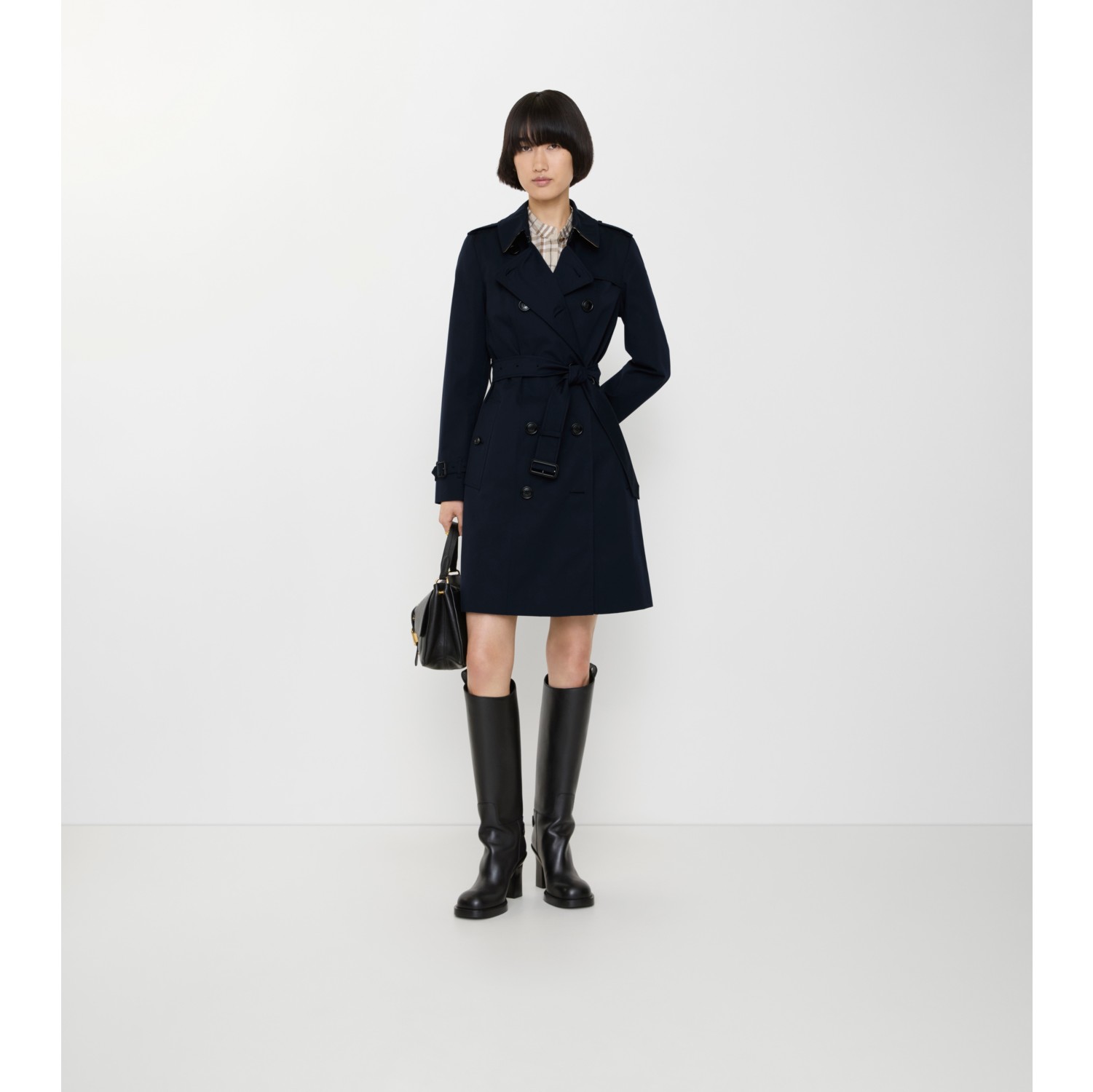 Mid-length Chelsea Heritage Trench Coat in Coal blue - Women, Cotton Gabardine | Burberry® Official