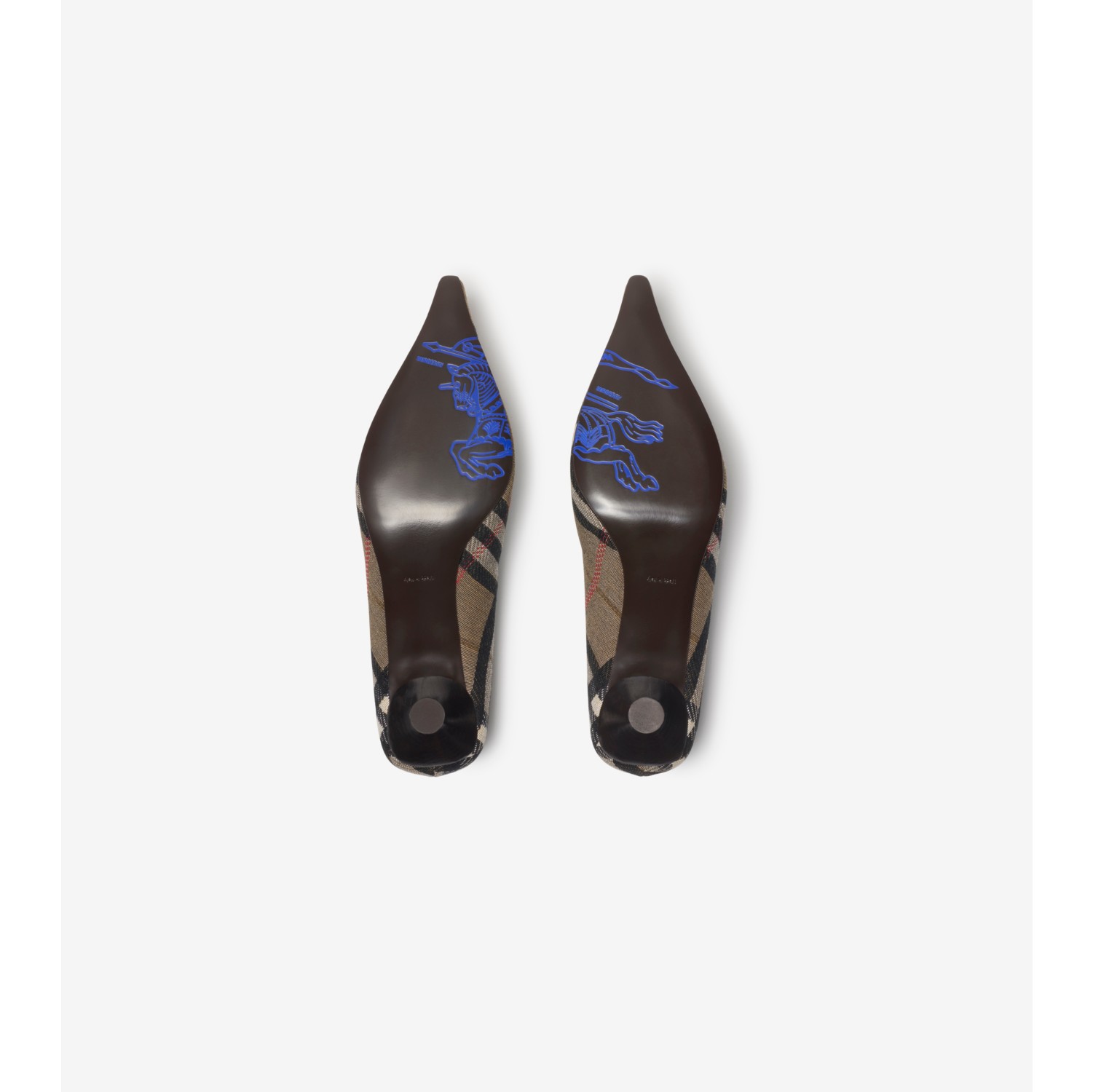 Check Cameo Low Pumps