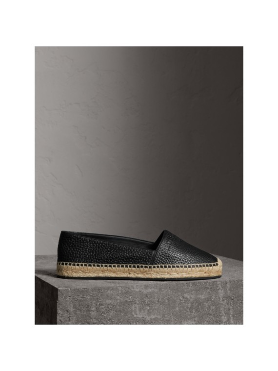 burberry espadrilles black