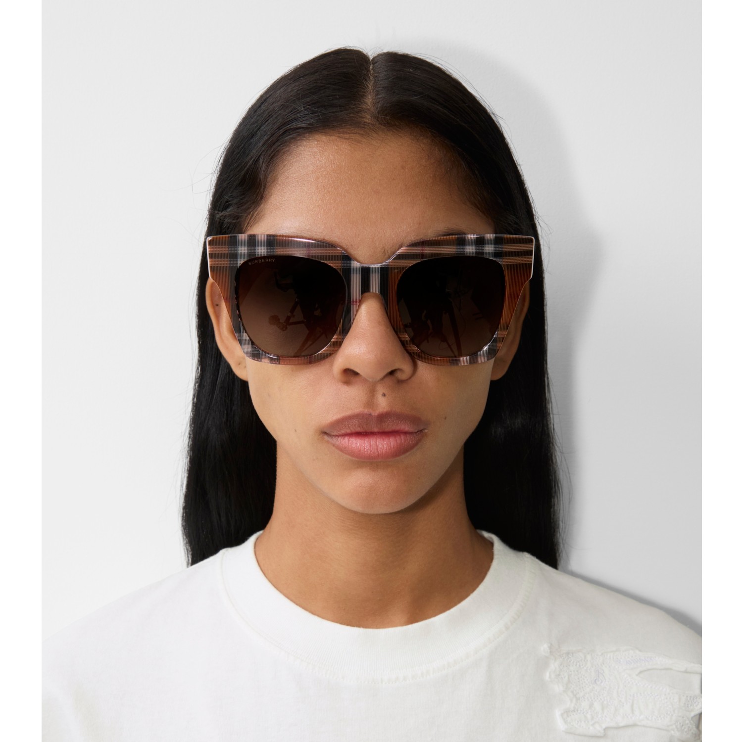 Check Square Sunglasses in Birch brown Women Burberry Official