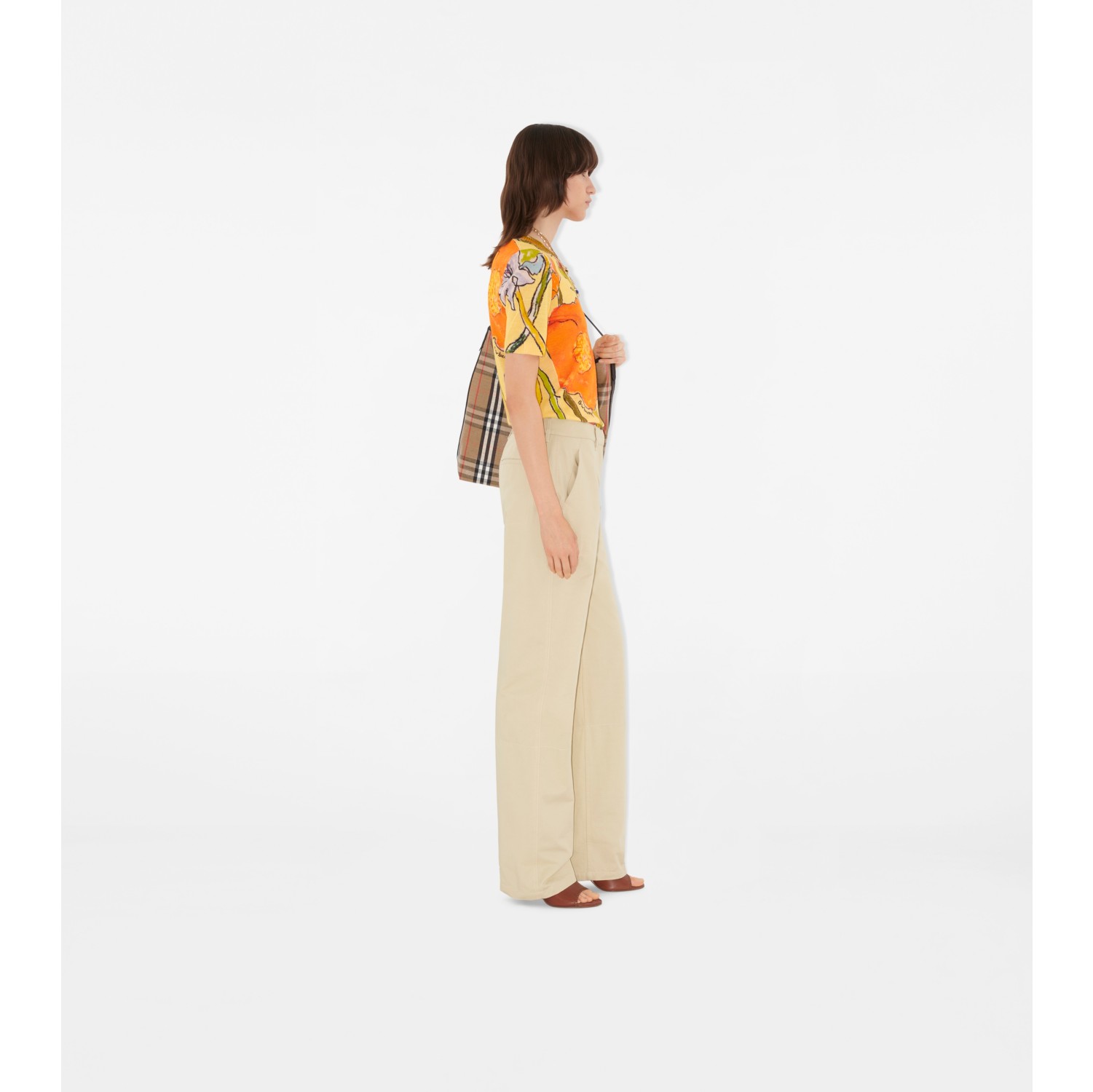 Highgrove Cascading Flowers Wool Top