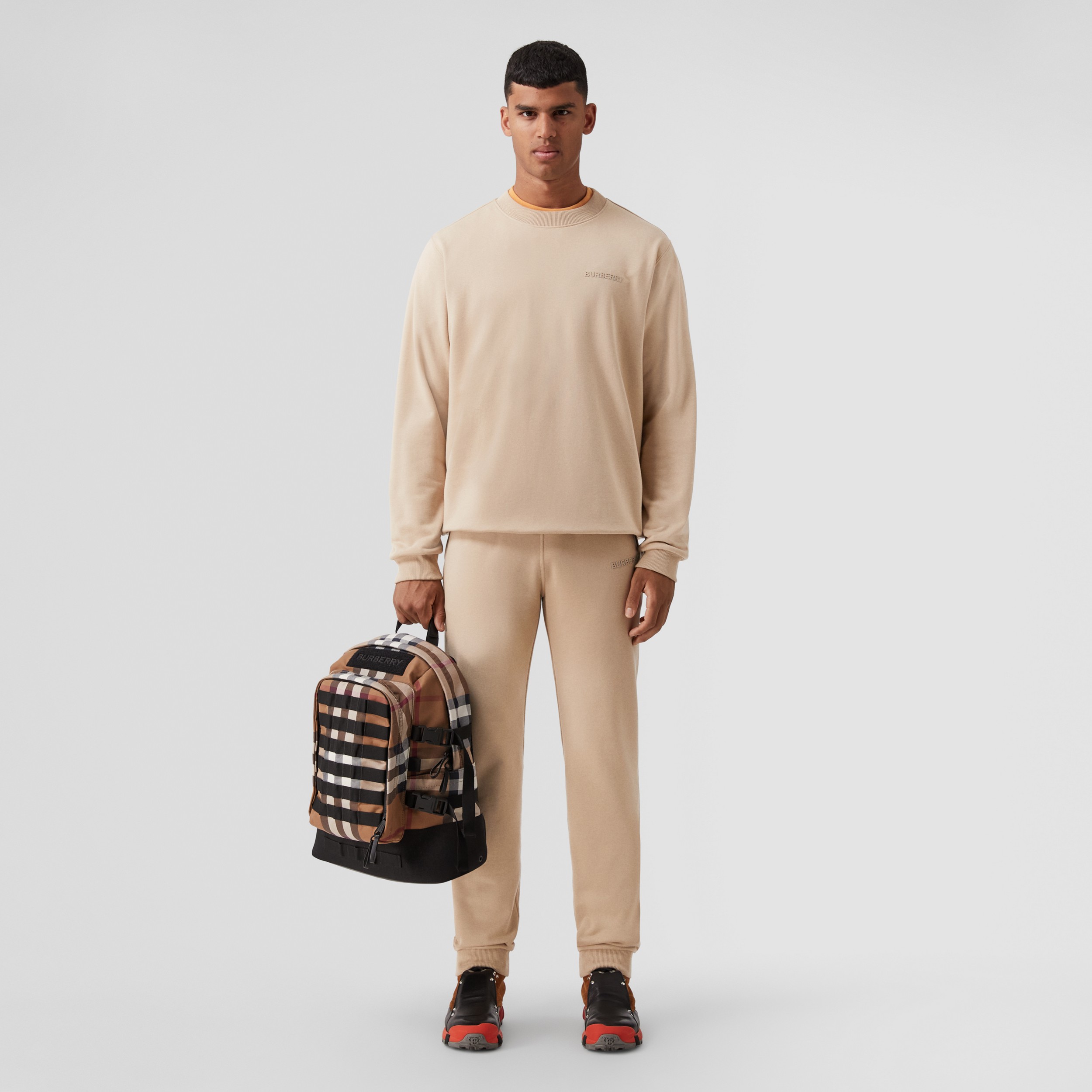 Suéter de algodão stretch com estampa de logotipo (Fulvo Suave) - Homens | Burberry® oficial - 4
