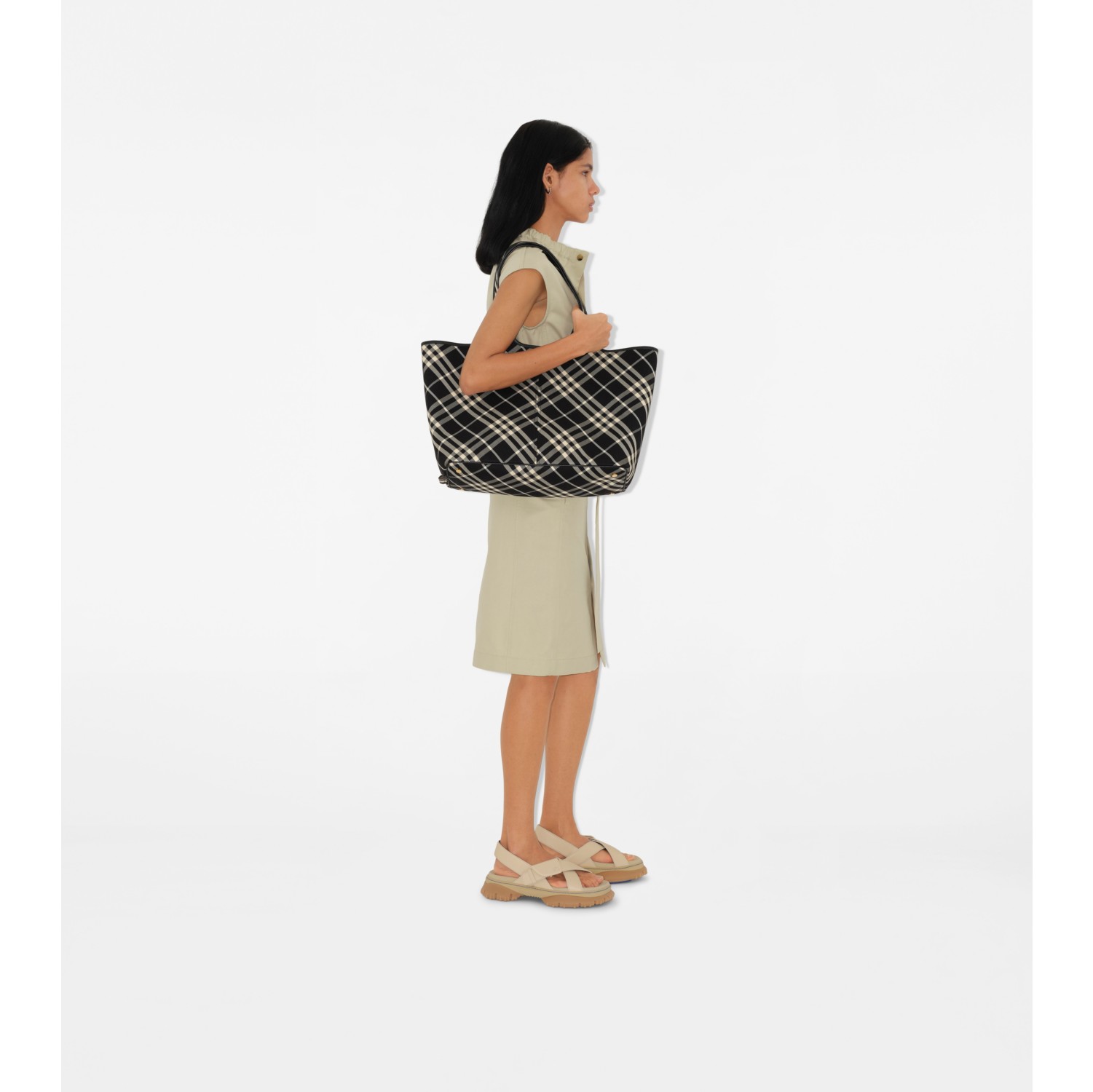 Medium Check Tote