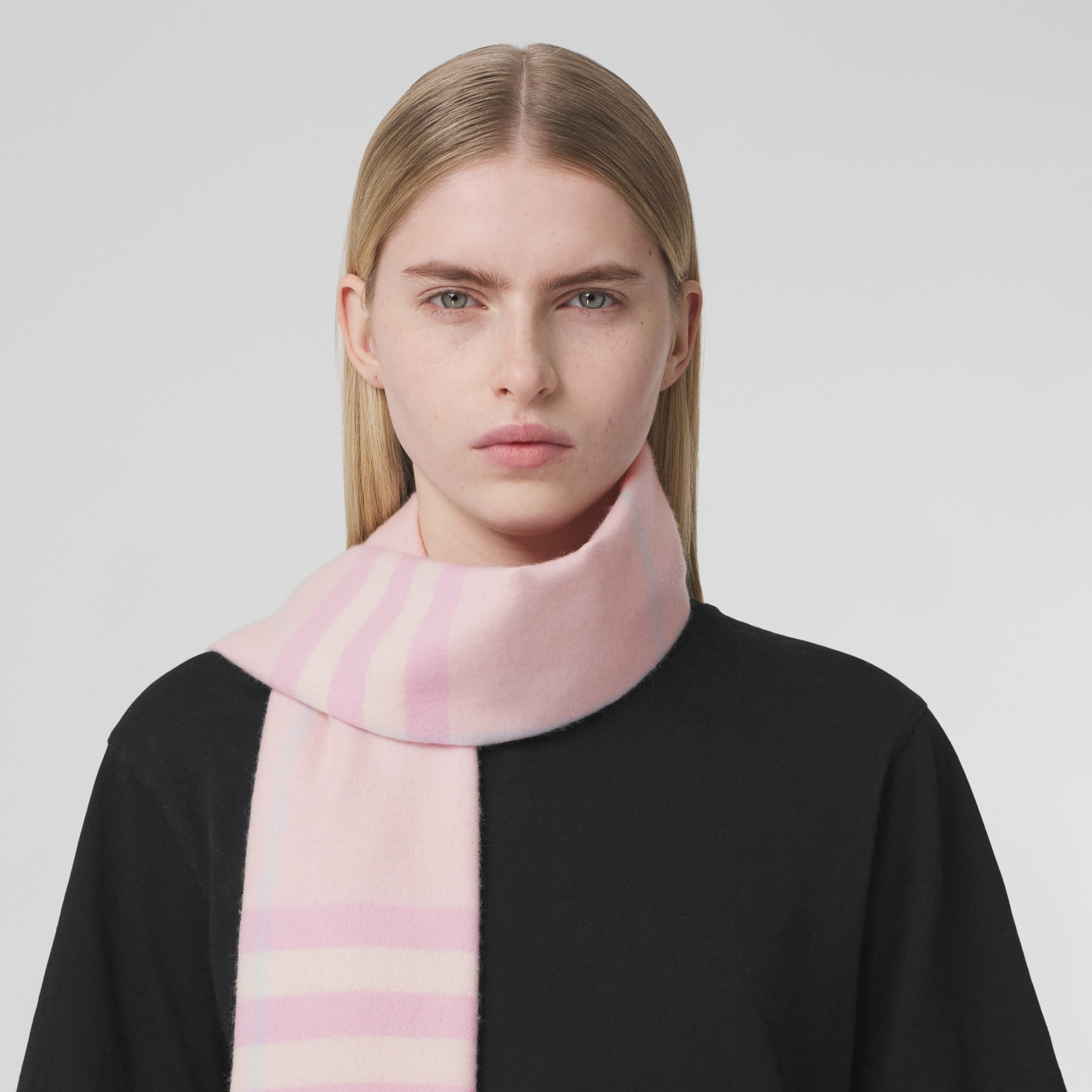 The Burberry Check Cashmere Scarf in Soft Peach | Burberry® Official - 3