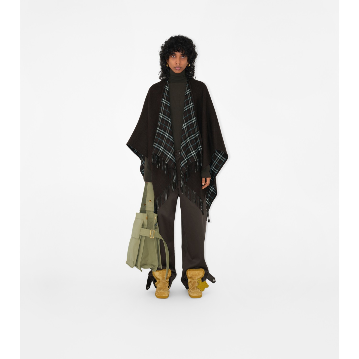 Burberry store poncho men