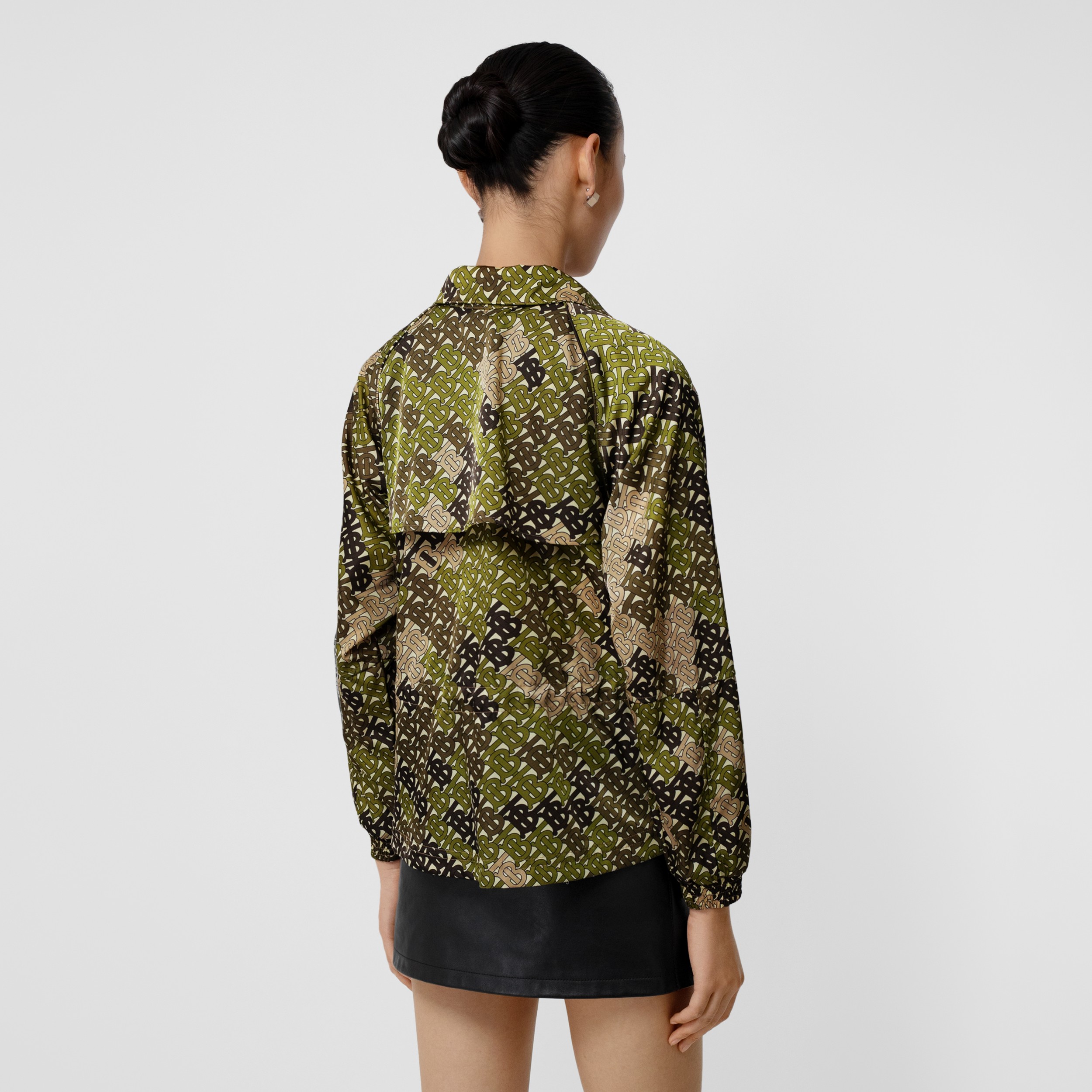 screen print on nylon jacket