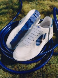 White Leather Sneakers with Blue detail