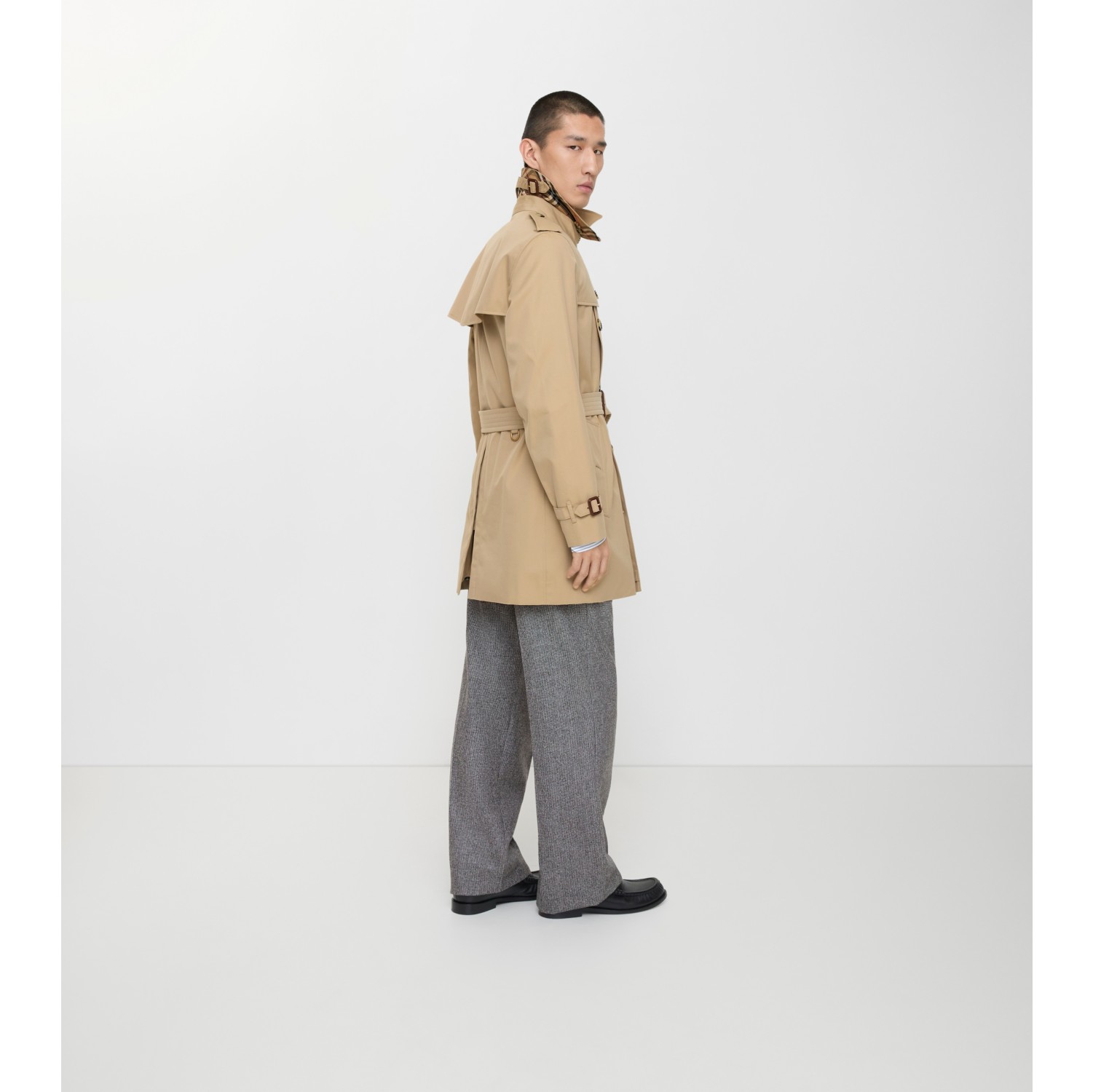 ショート ケンジントン ヘリテージ トレンチコート (ハニーベージュ