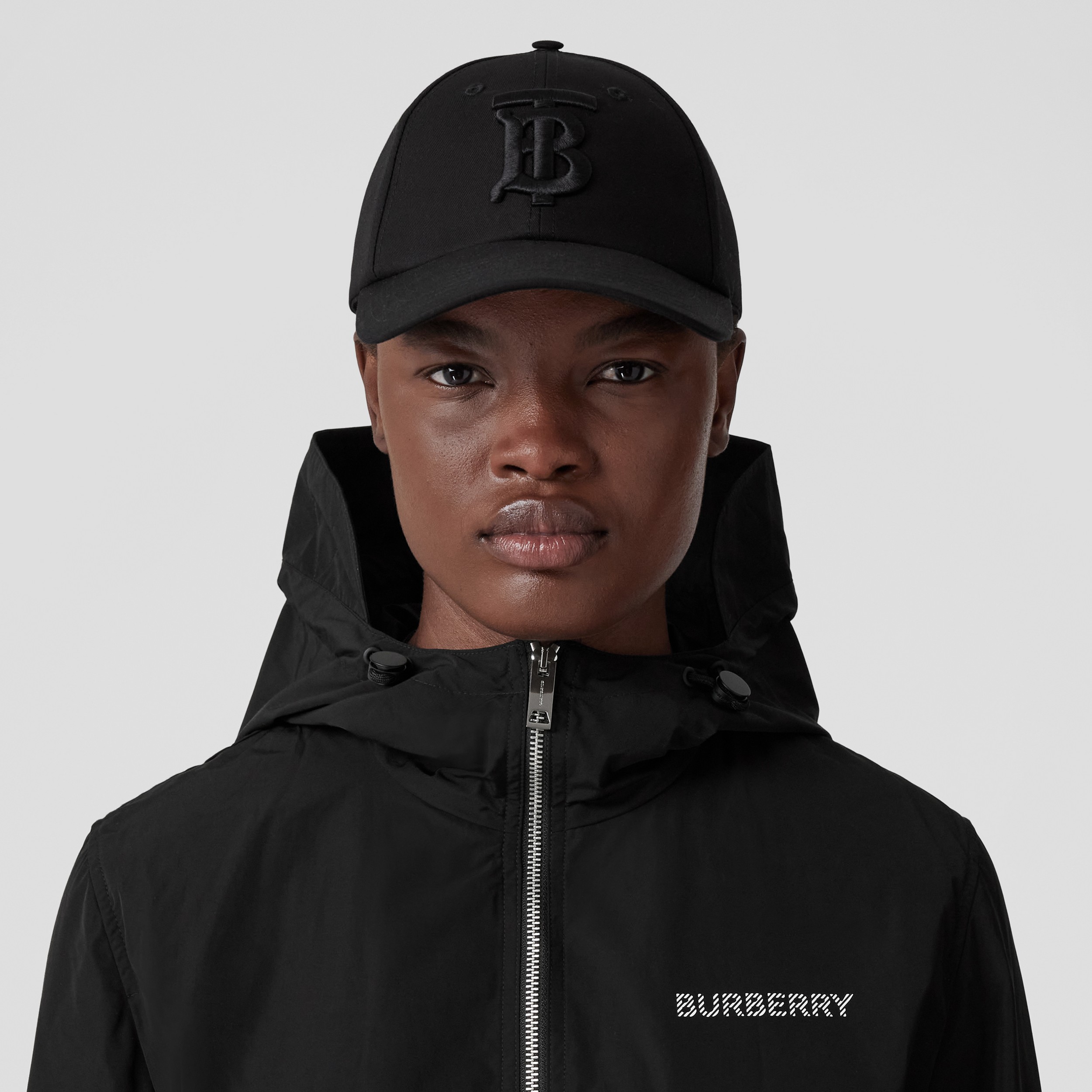 Horseferry Square Print Cotton Blend Parka in Black - Women | Burberry® Official