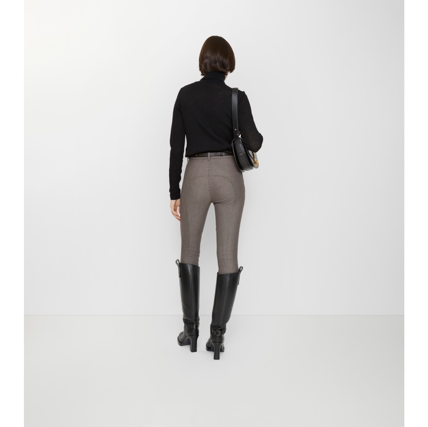 Pantalones estilo hípico en algodón elástico en espiguilla