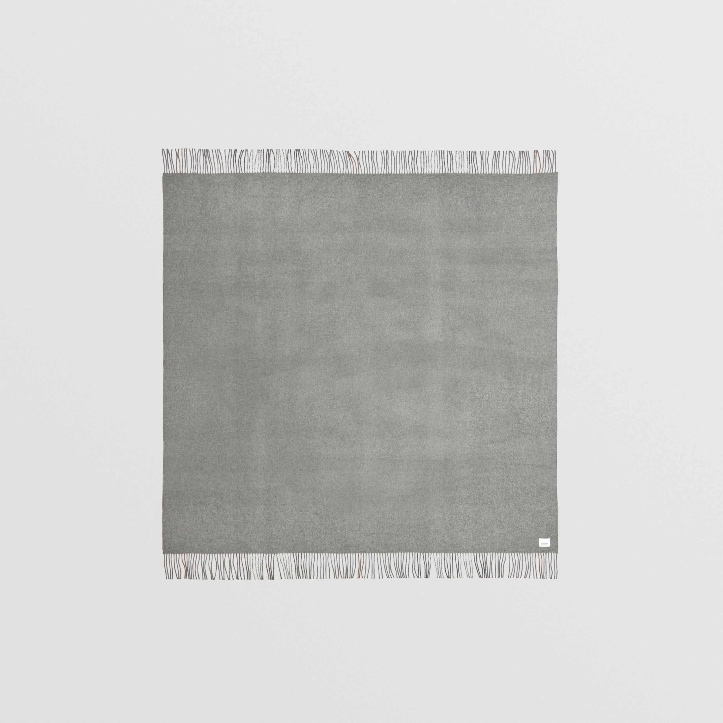 Exaggerated Check Cashmere Blanket in Grey Burberry® Official