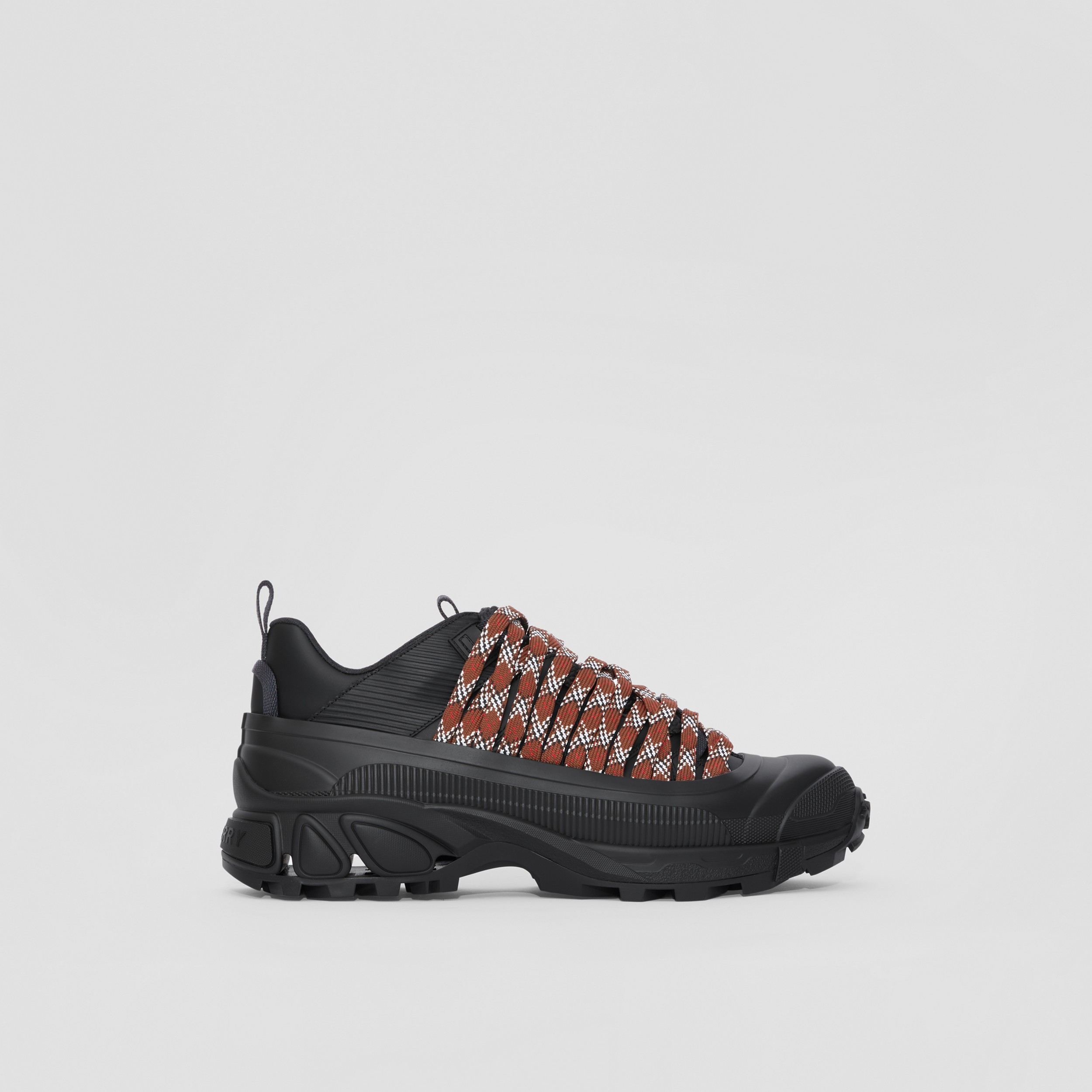 Sneakers Arthur en cuir et nylon (Noir/bouleau Brun Sombre) - Homme | Site officiel Burberry® - 1