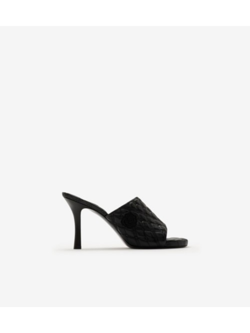 Burberry Leather Quilt Mules In Black