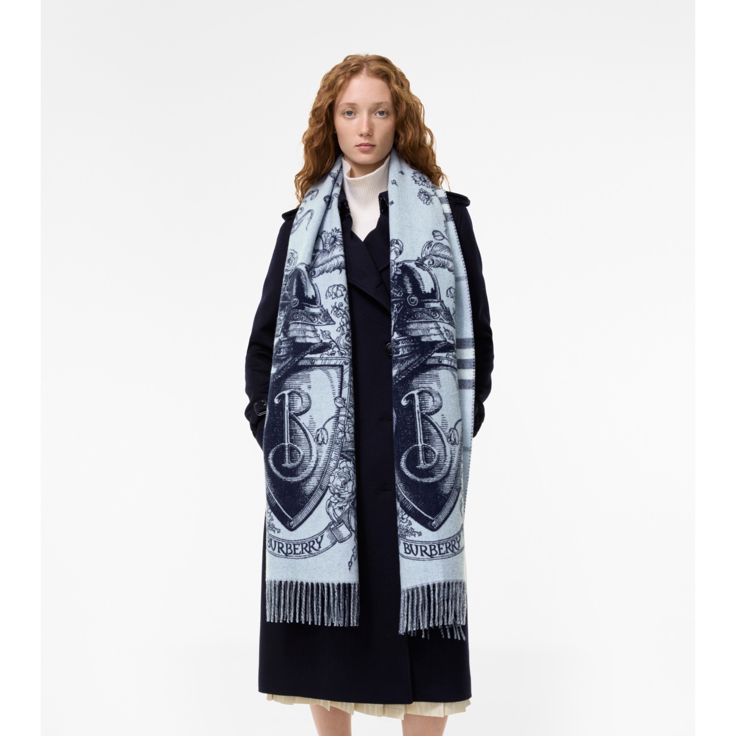 Reversible Etched Knight Cashmere Scarf - thumbnail 3