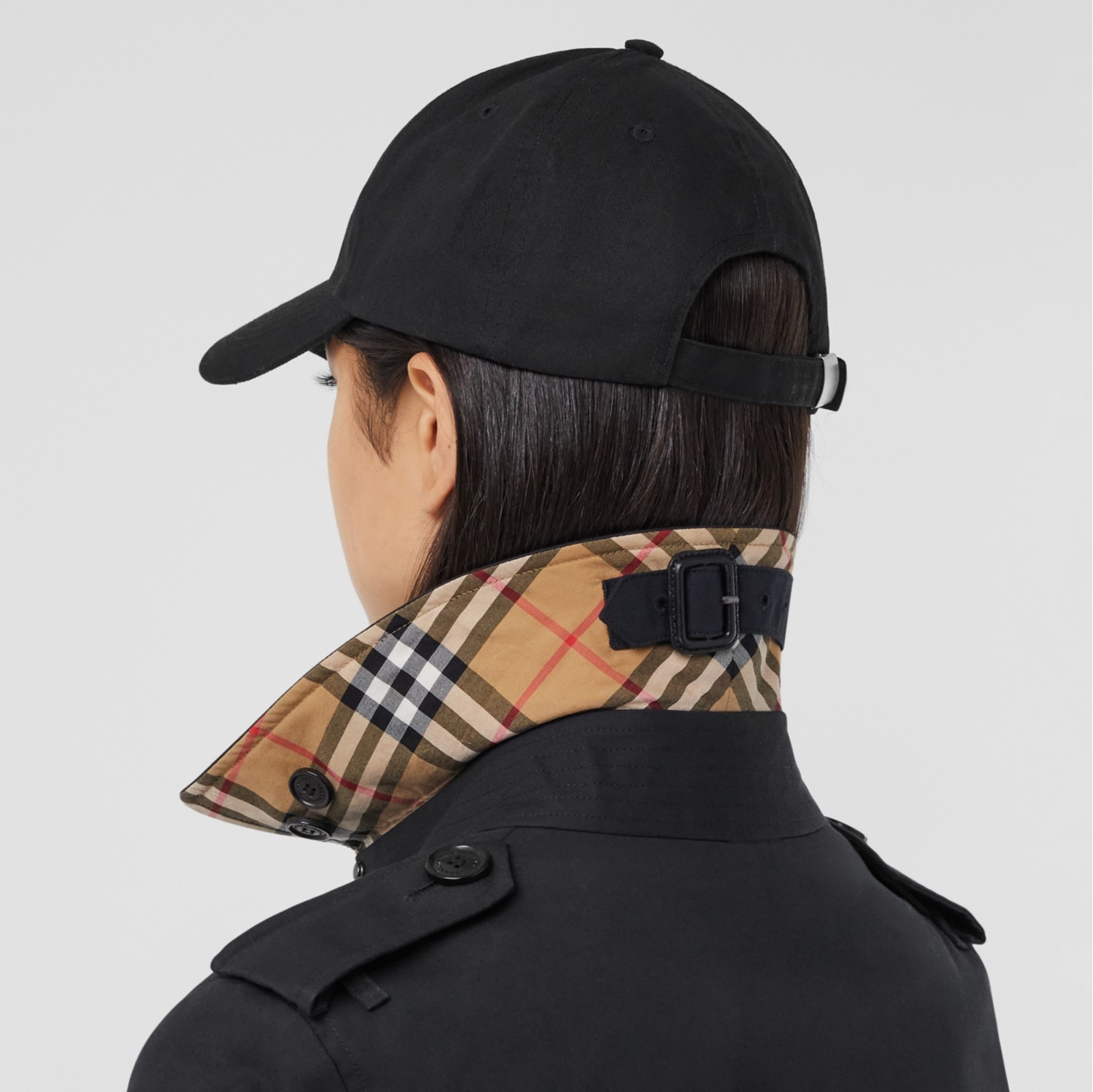 Burberry laminated outlet hat