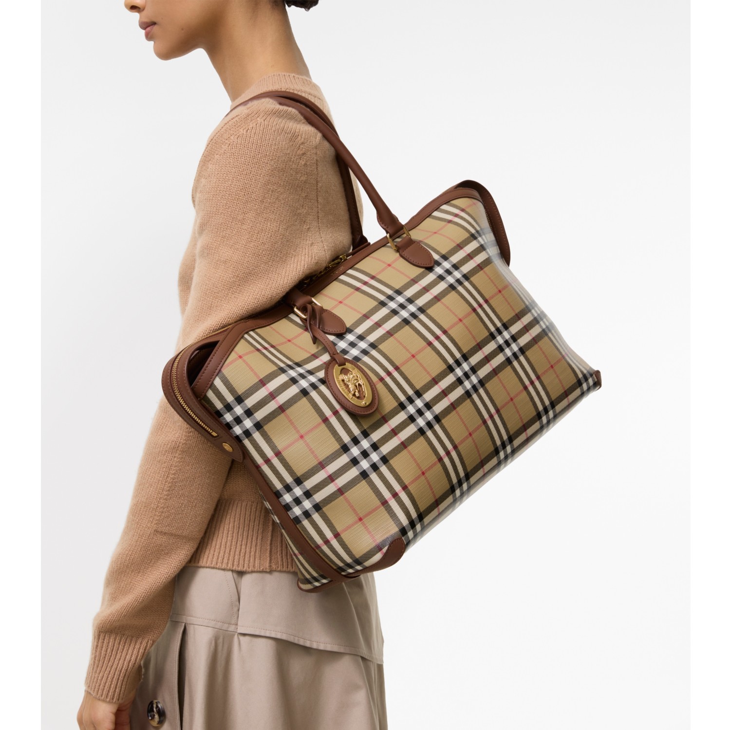 Check Zip Tote in Archive beige - Women