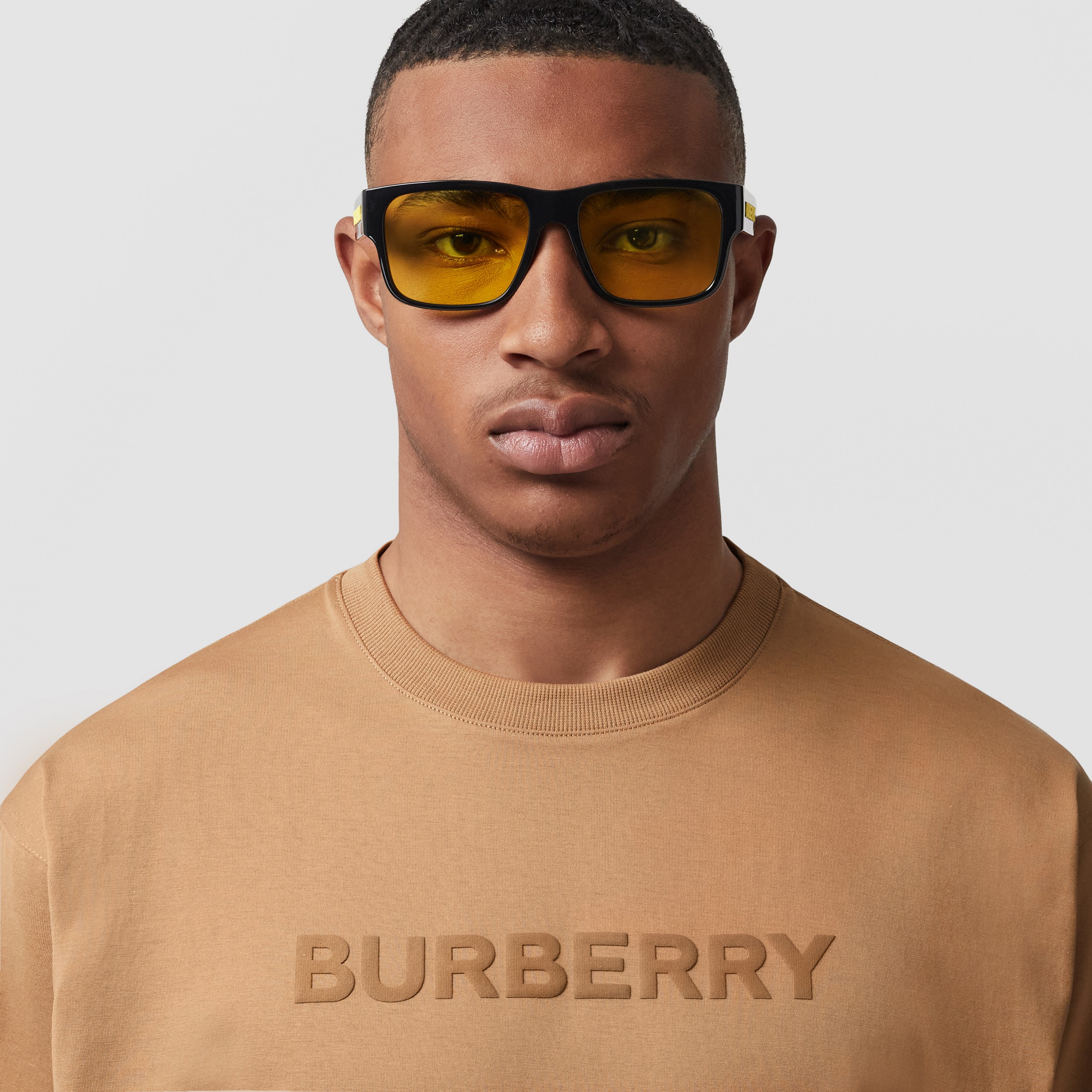 Camiseta oversize de algodão com logotipo (Camel) - Homens | Burberry® oficial - 2