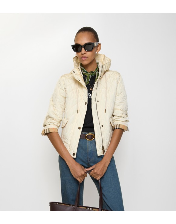 ウィメンズ デザイナーキルティングジャケット | Burberry® 公式サイト