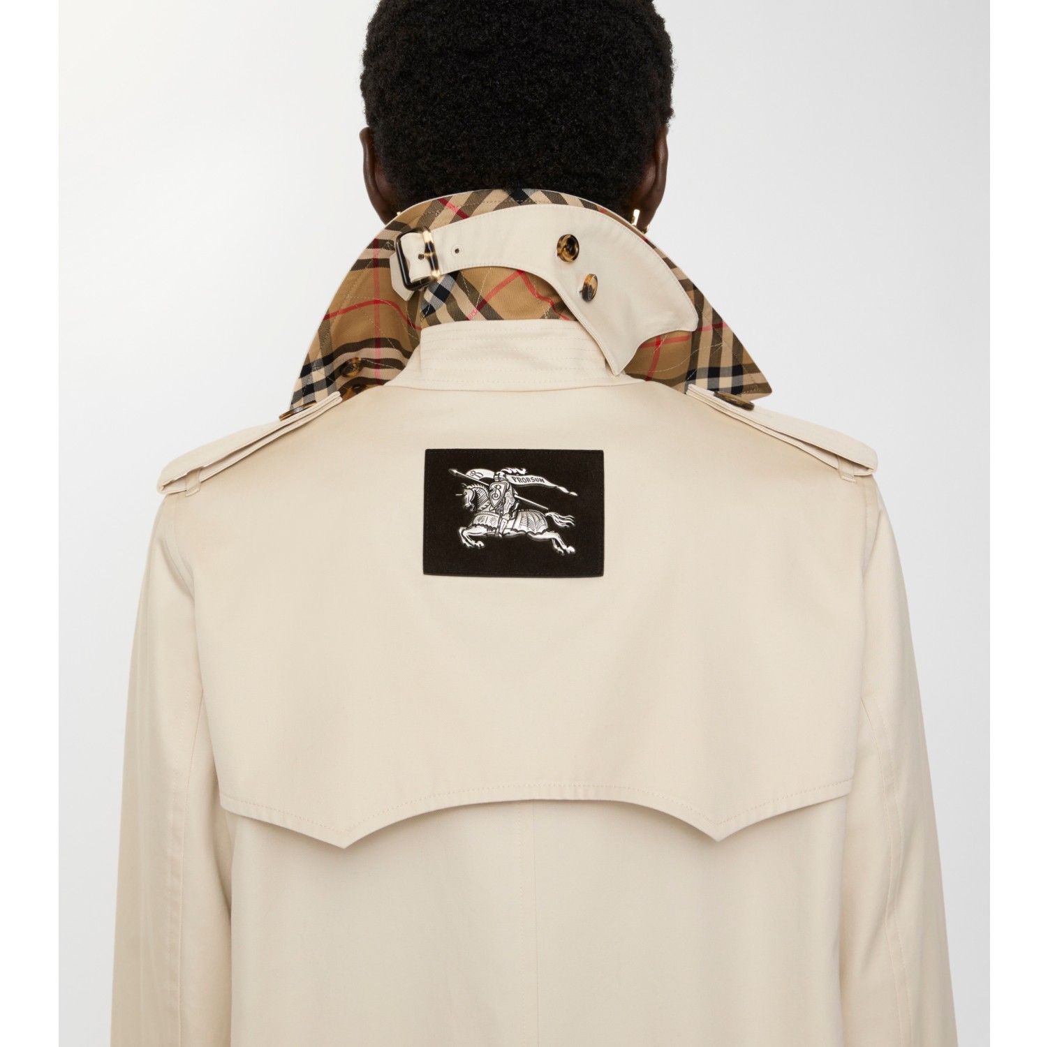 Short Summerside Gabardine Trench Coat​ in Clam beige - Women, Cotton Gabardine | Burberry® Official