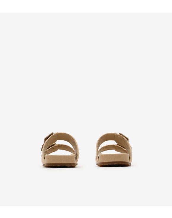 ウィメンズ デザイナー サンダル｜Burberry® 公式サイト