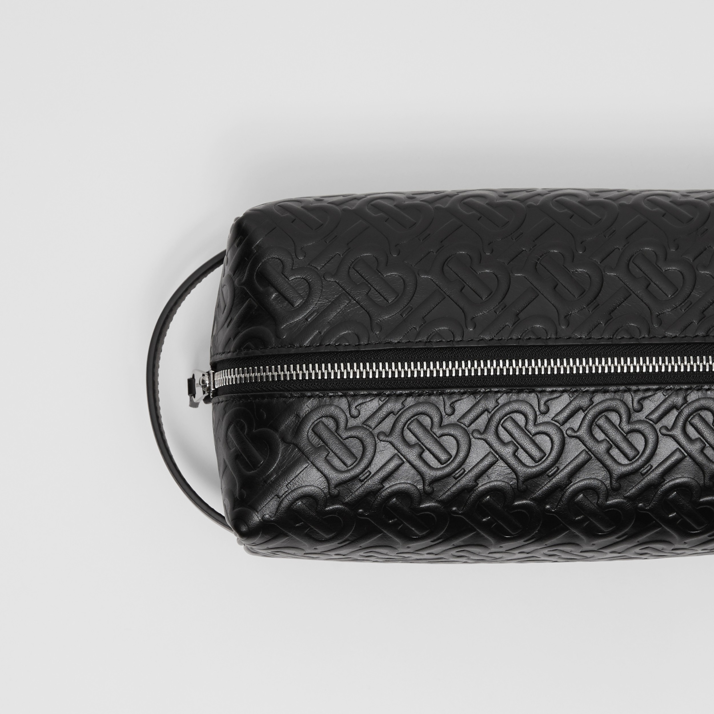 burberry travel pouch