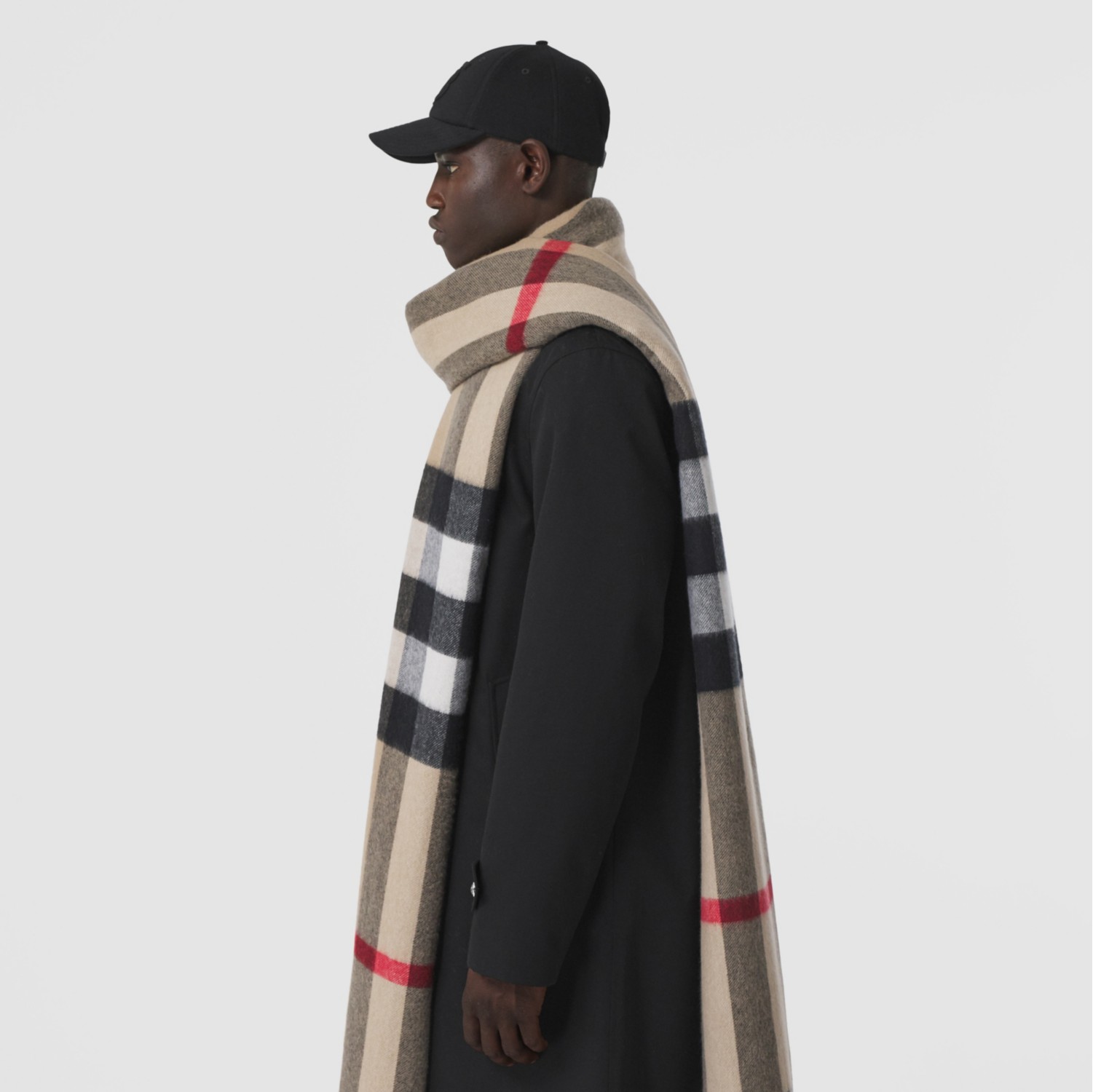 Burberry 2025 oversized scarf