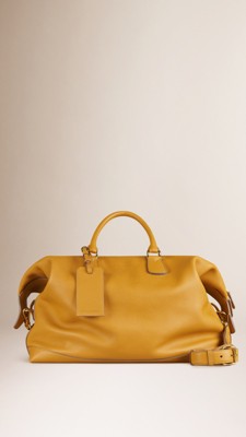 Grainy Leather Holdall