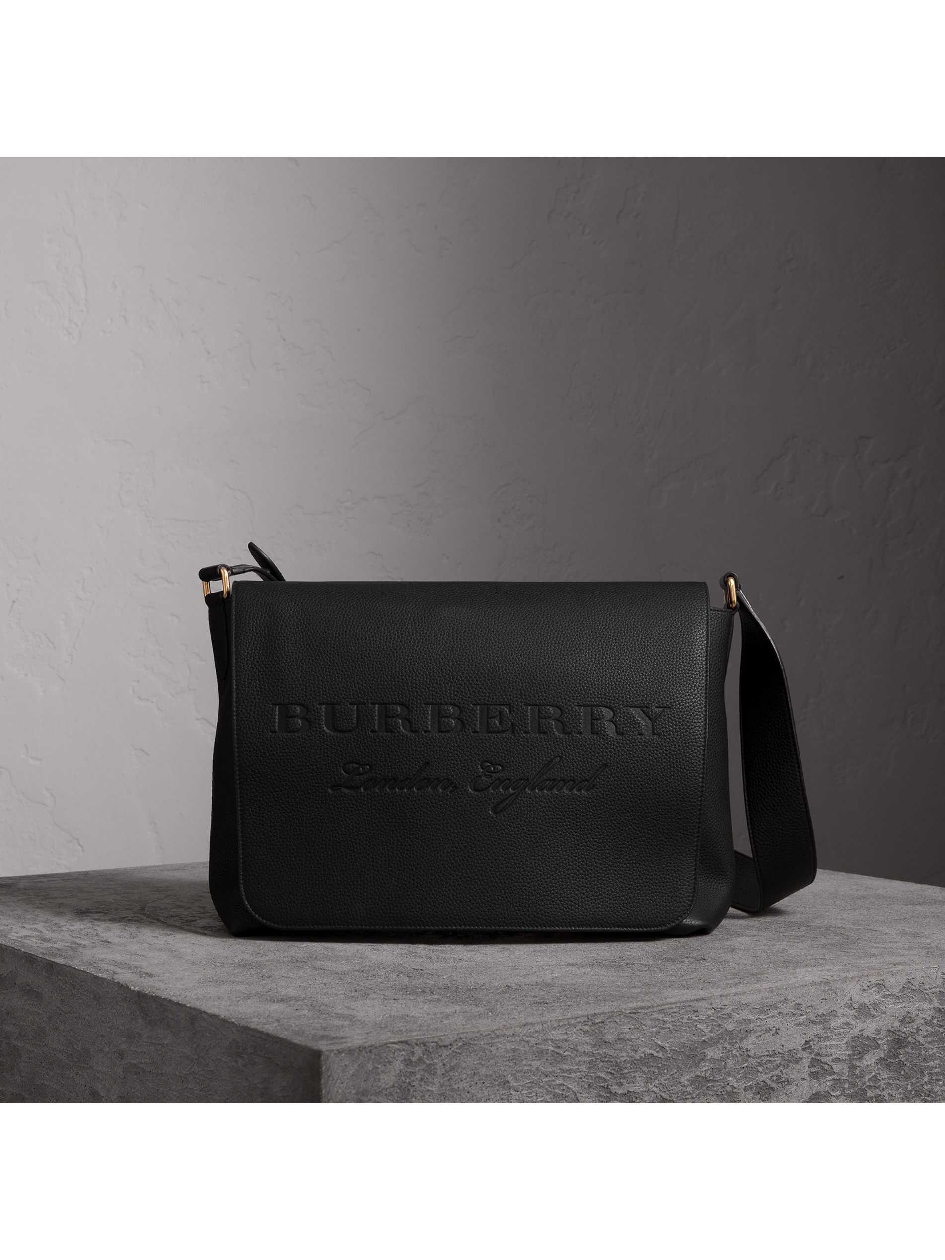 大号压花皮革信使包 (黑色) | burberry 博柏利