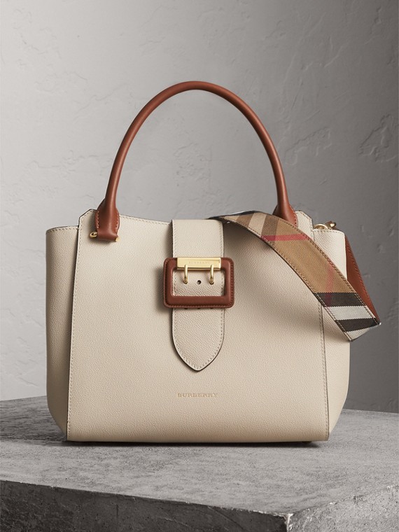Burberry - Tote Bags