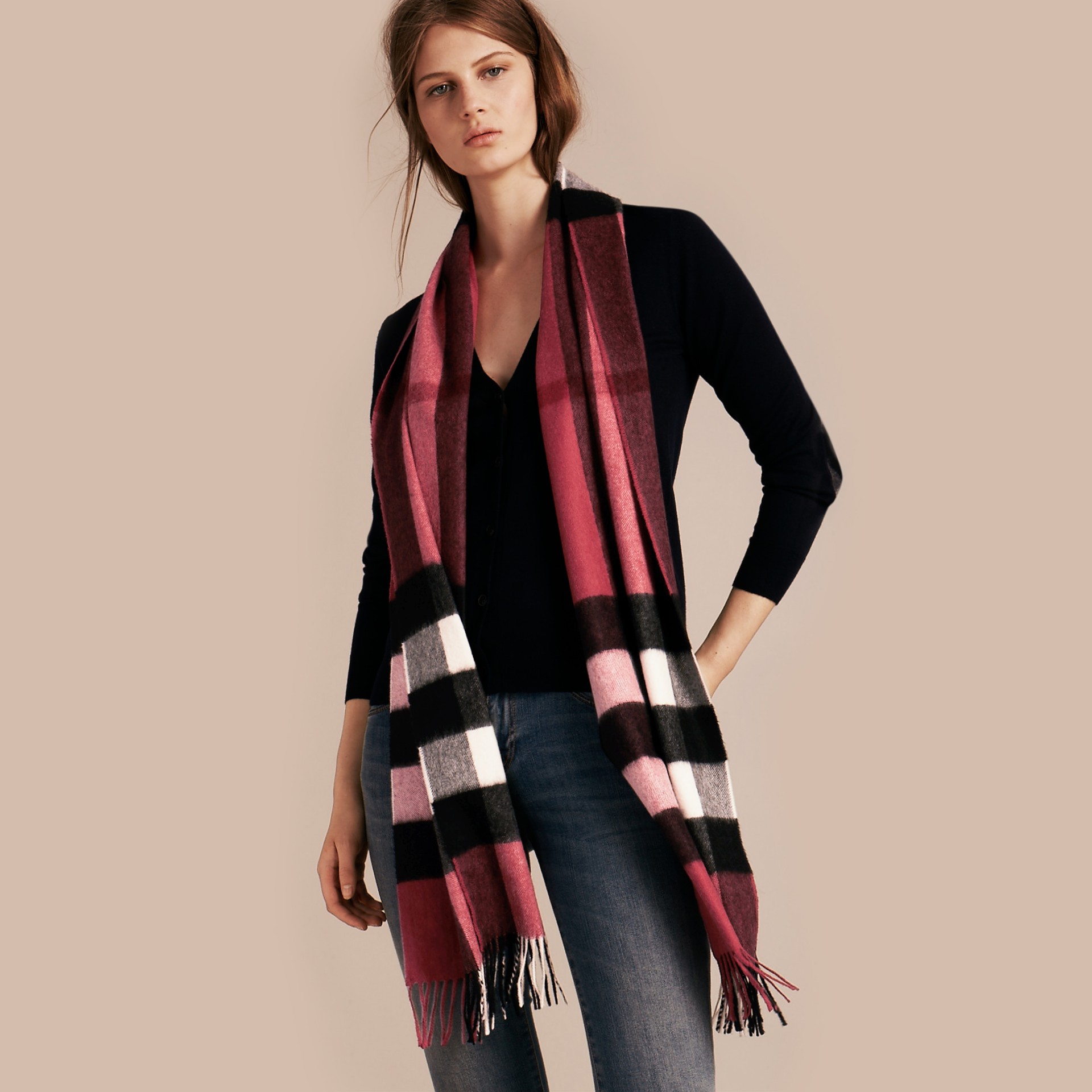 The Large Classic Cashmere Scarf in Check in Fuchsia Pink | Burberry ...