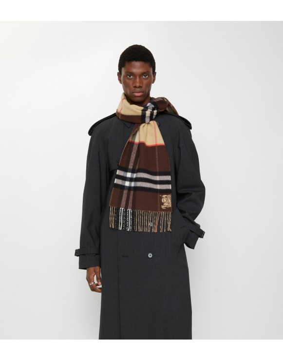 美品⁂バーバリー⁂ボウタイニット　リボン　ノバチェック　シルク　カシミヤ混　M 美品⁂バーバリー⁂ボウタイニット リボン ノバチェック シルク カシミヤ混 M