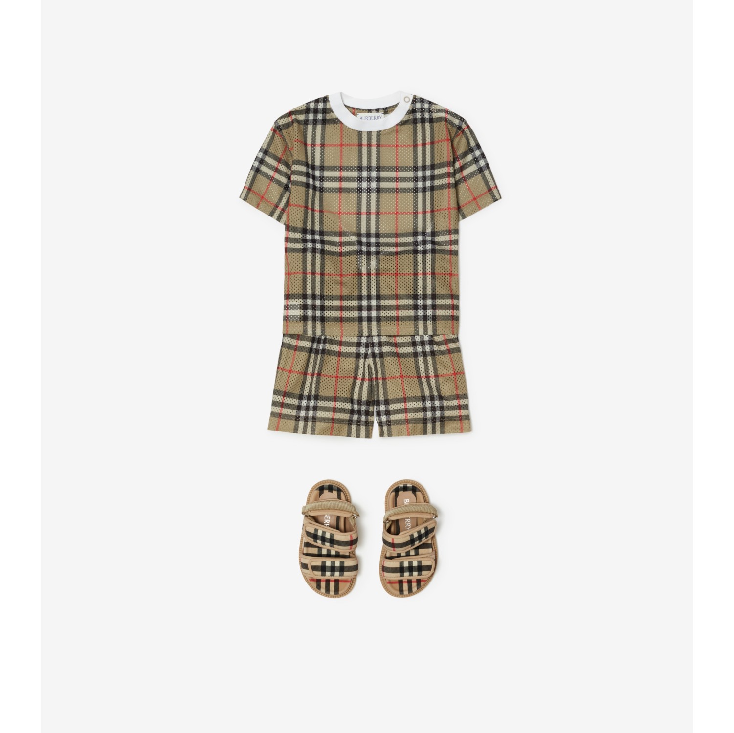 Burberry baby hot sale t shirt