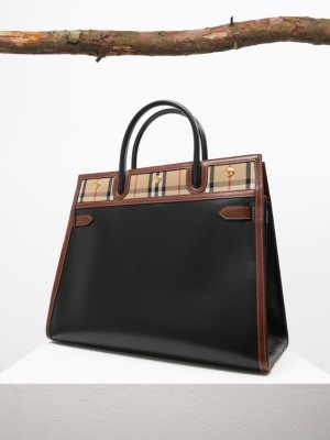 borsa burberry rossa