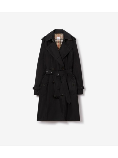 Burberry Kensington Double-breasted Trench Coat In Black