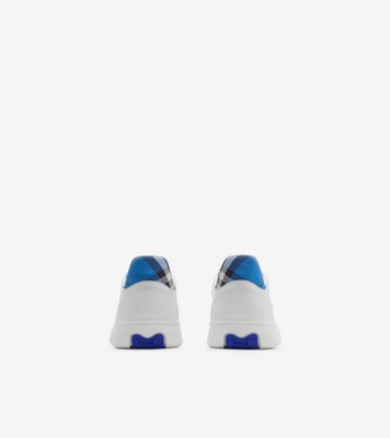 32996CBB-8A87-48AB-9028-