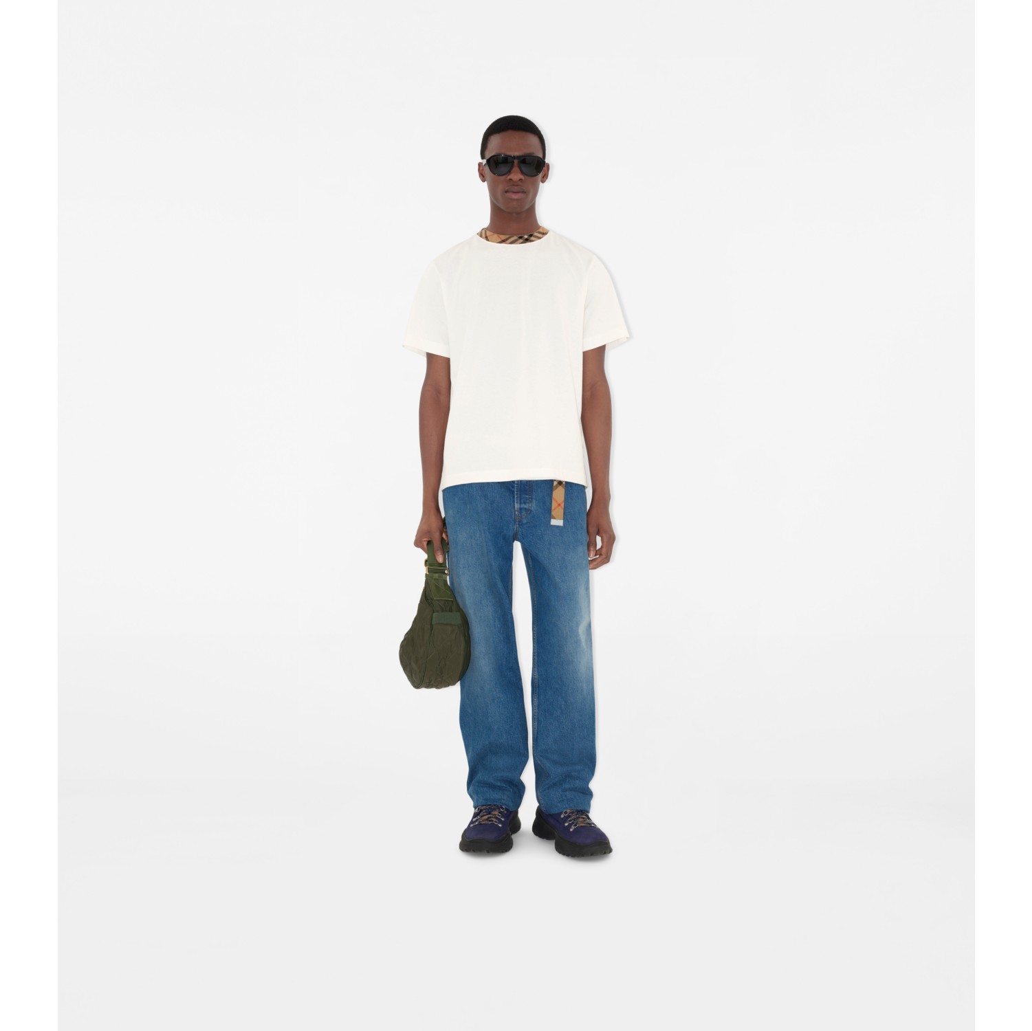 Jean loose