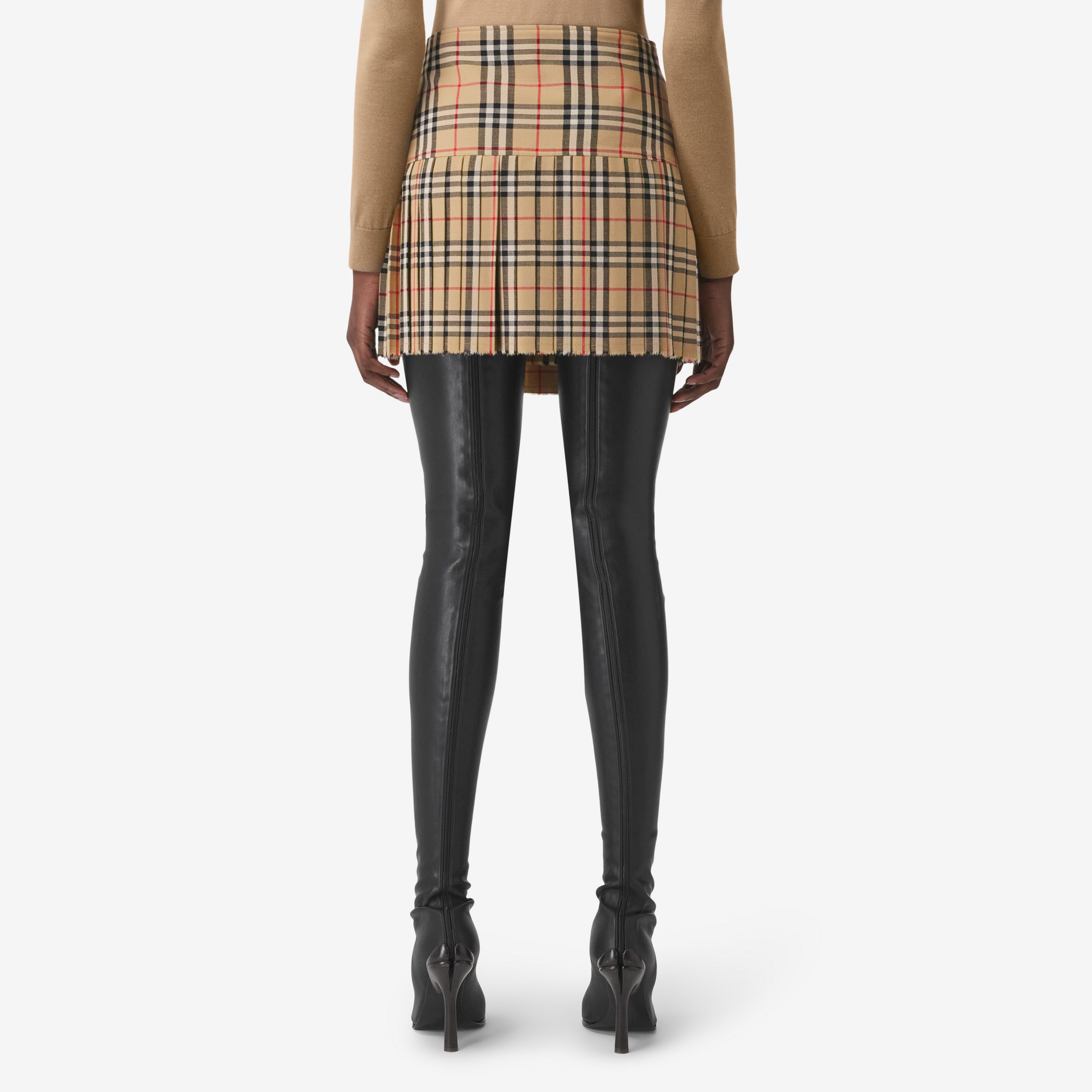 Vintage Check Wool Kilt in Archive Beige - Women | Burberry® Official - 3