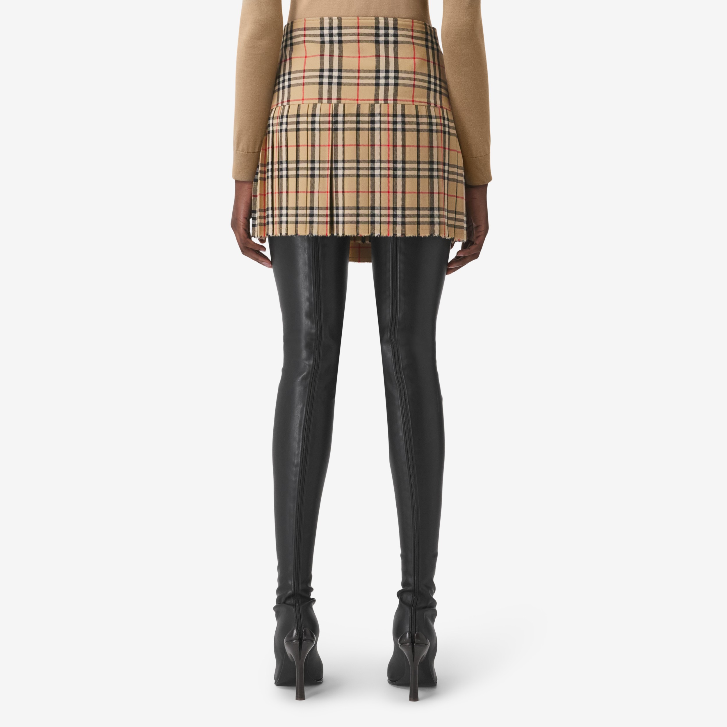 Vintage Check Wool Kilt in Archive Beige - Women | Burberry® Official