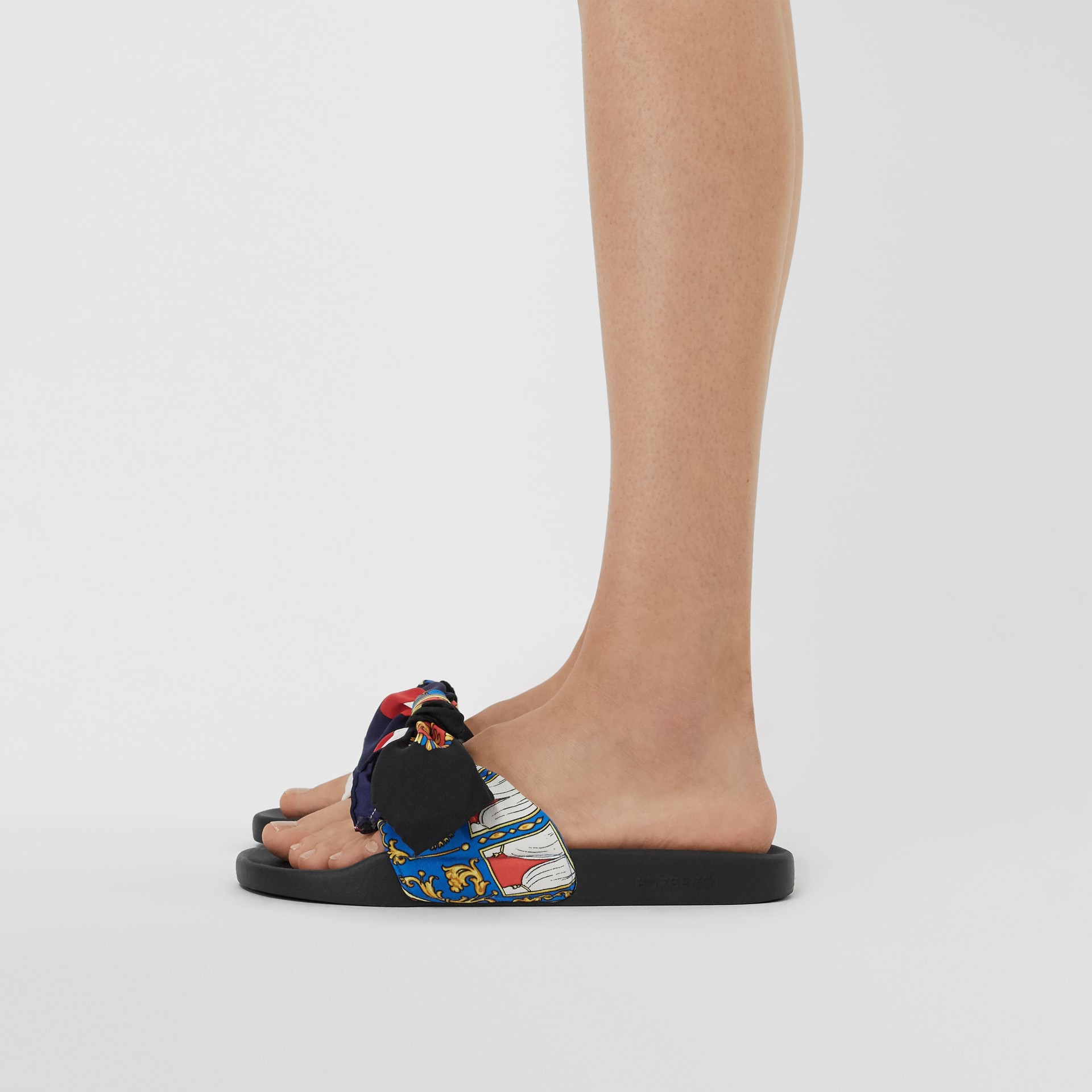 burberry bow slides