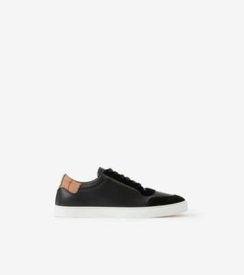 Low top black leather 2024 sneakers