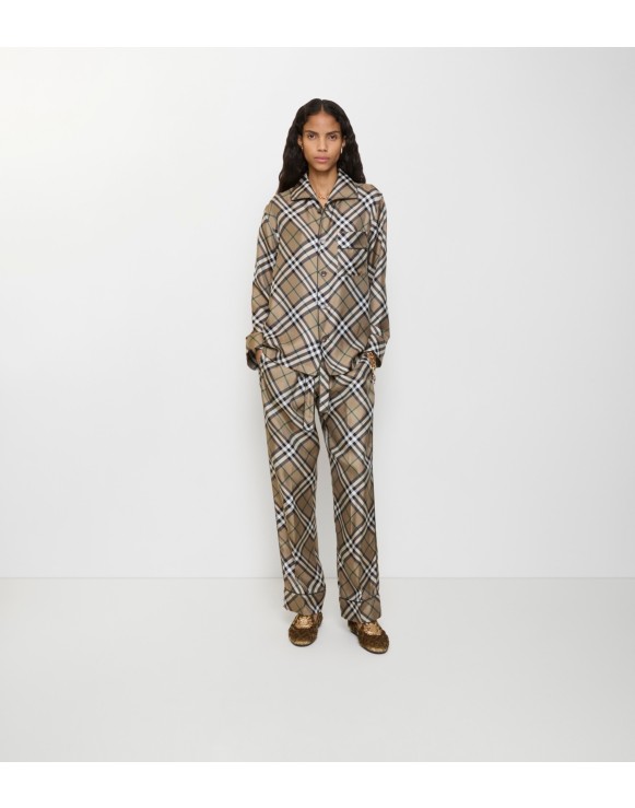 現行 BURBERRY LONDON ENGLAND ワンピース 10Y Burberry London Black Cotton Mid-Length Sandringham Trench