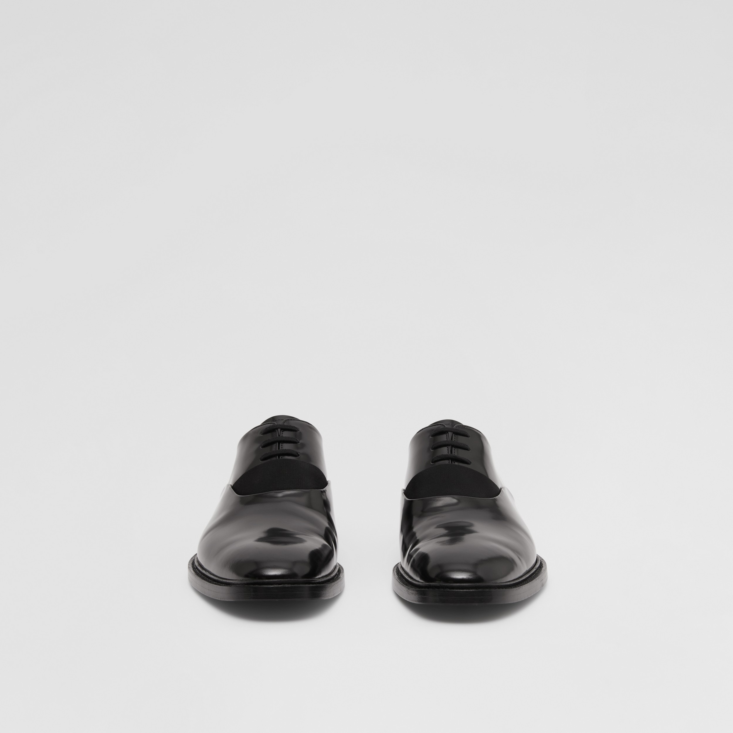 Zapatos tipo Derby en piel con panel y monograma (Negro) - Hombre | Burberry® oficial - 4