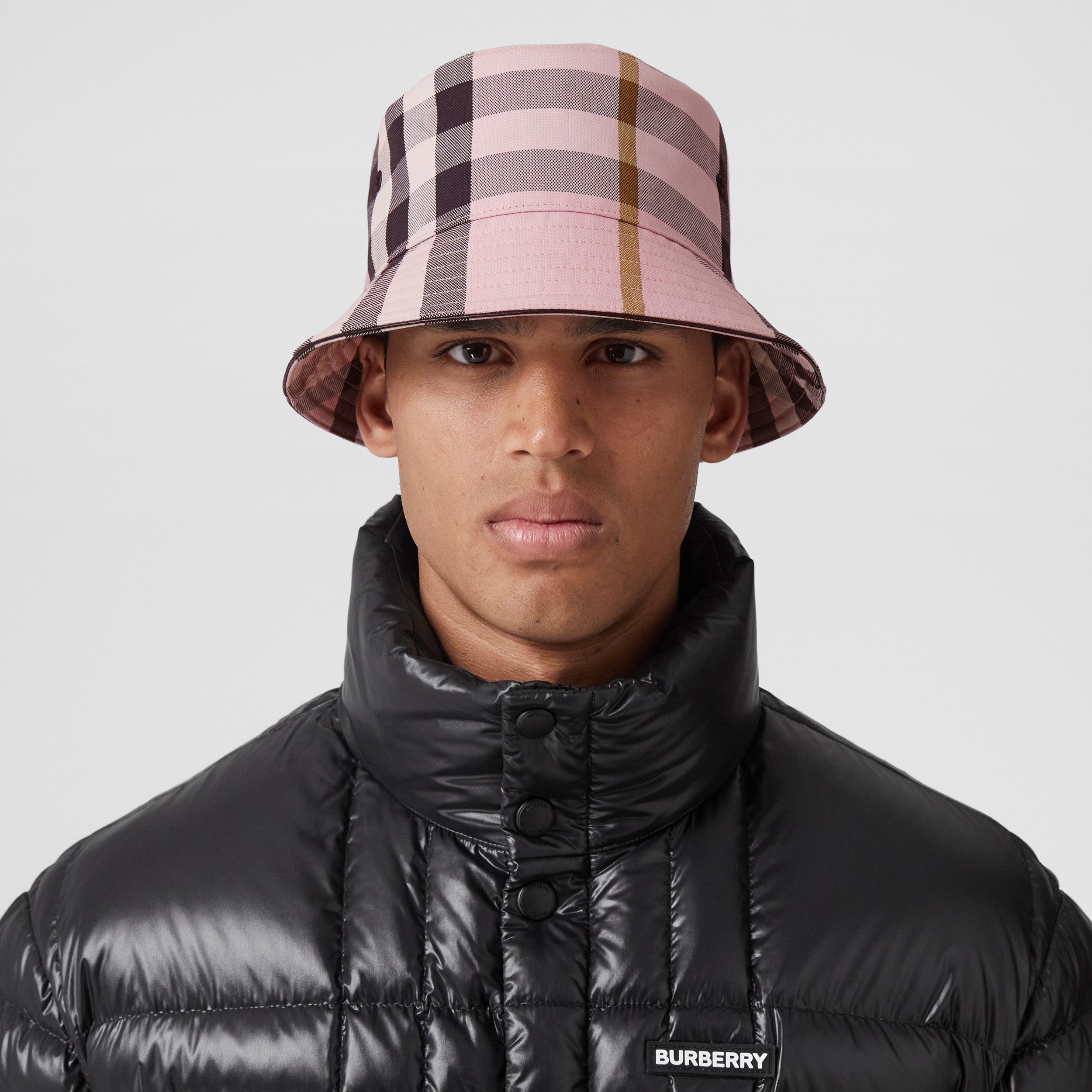 Exaggerated Check Cotton Bucket Hat in New Pink | Burberry® Official - 3